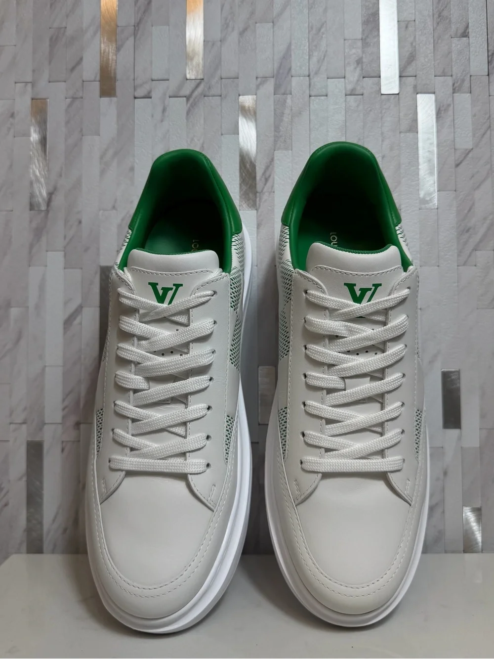 🍀Louis Vuitton Men’s Beverly Hills Giant Damier White/Green Sneakers 7.5UK/9US